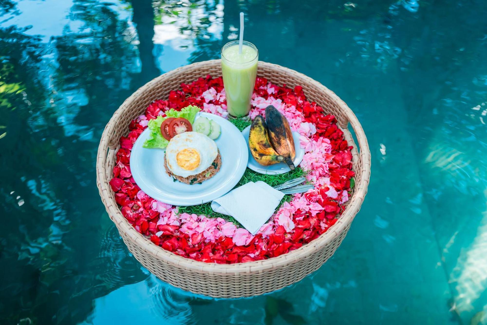 Ngesil Private Joglo & Pool Hotel Убуд Екстериор снимка